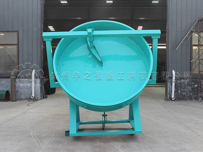 有機(jī)肥造粒機(jī)是有機(jī)肥設(shè)備的核心設(shè)備 有機(jī)肥造粒機(jī)是有機(jī)肥設(shè)備的核心設(shè)備
