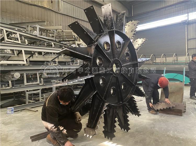 11米輪盤翻堆機(jī).jpg